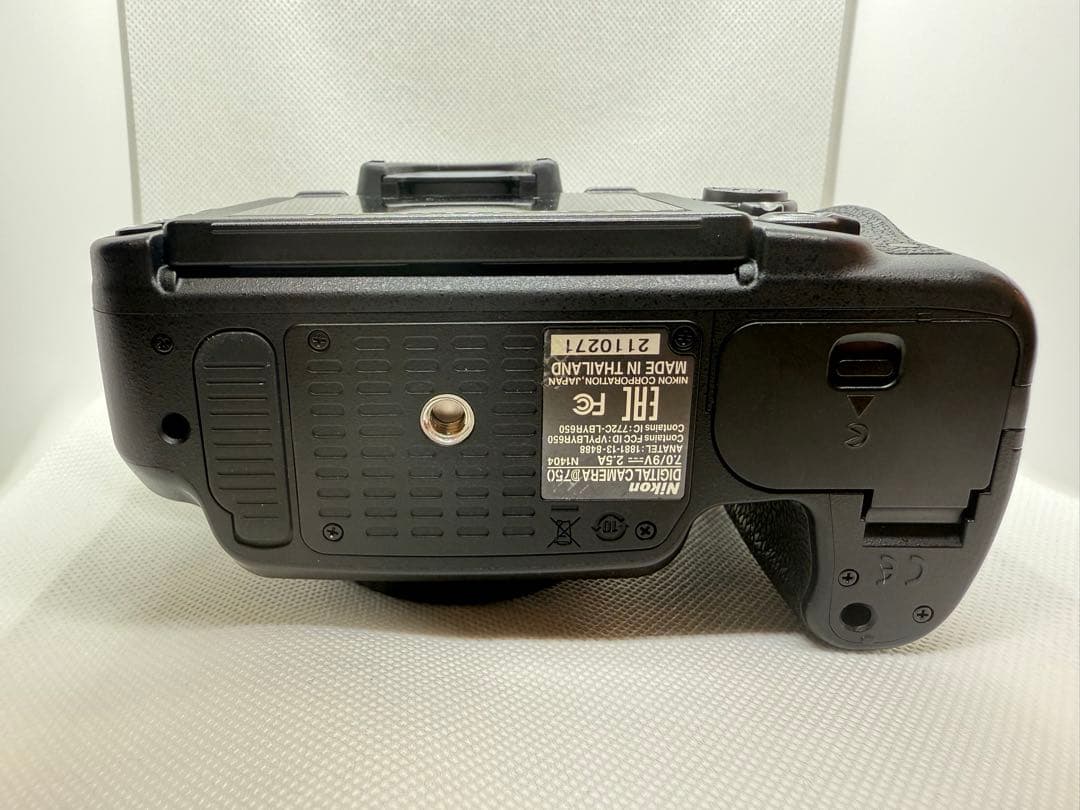 デジタルカメラ Nikon D750