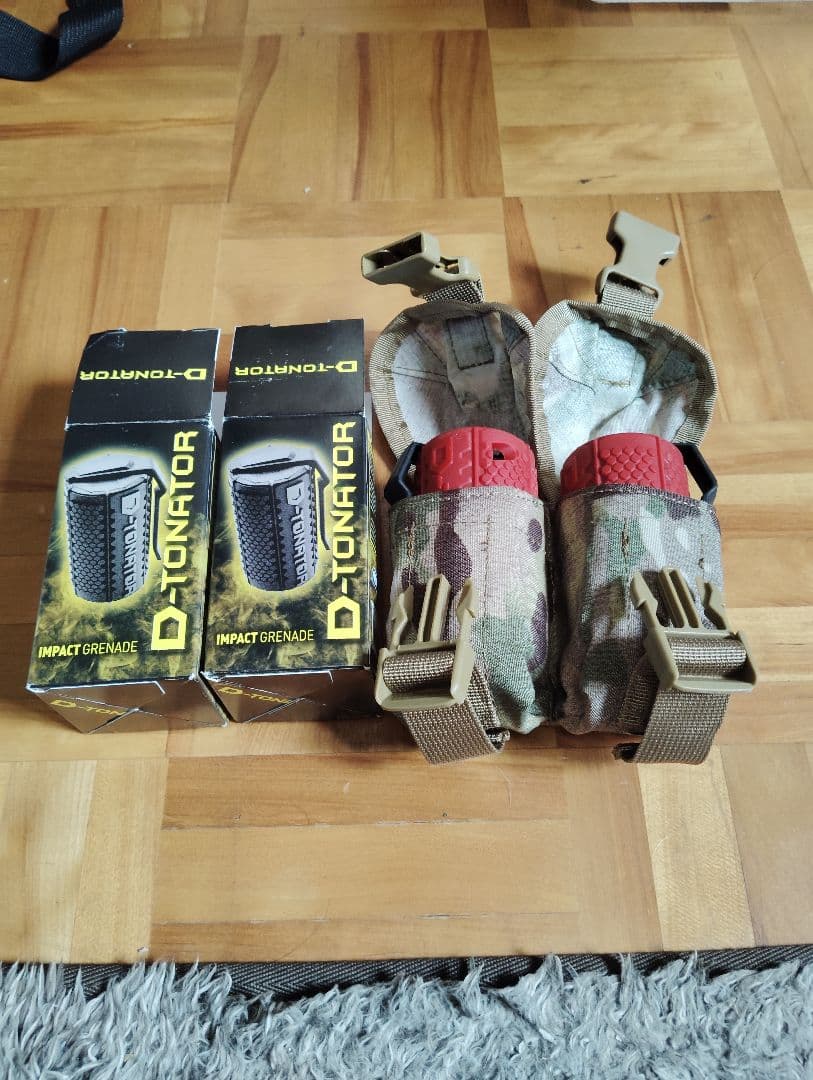 値下げ中　ガス式グレネード　デトネイター　2個セット　ポーチ付き
