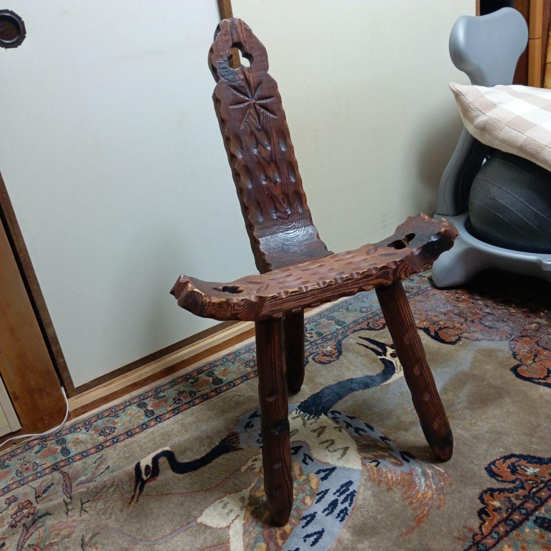 木製彫刻　アンティーク椅子