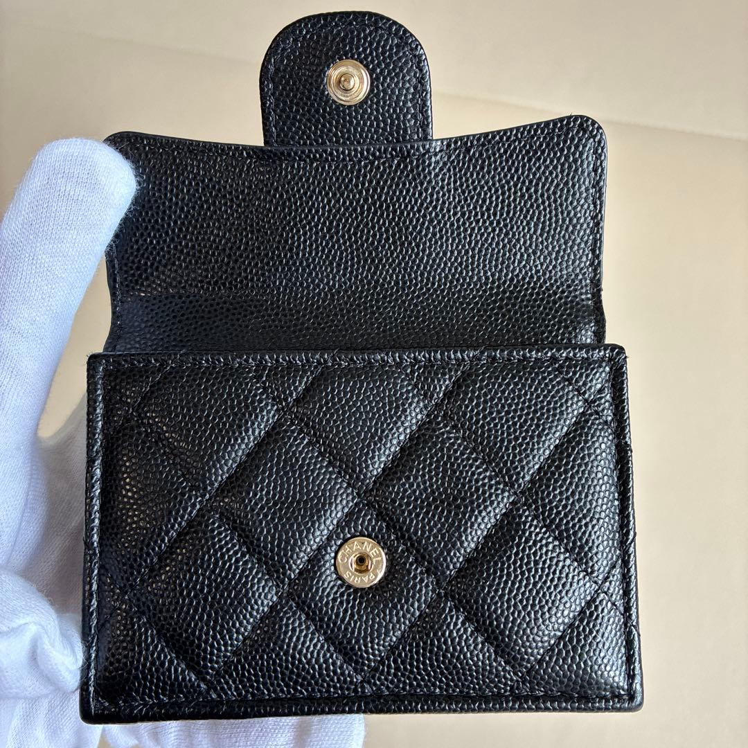 キッチン戦隊クックルン★CHANELシャネル三つ折り財布　キャビアスキン黒