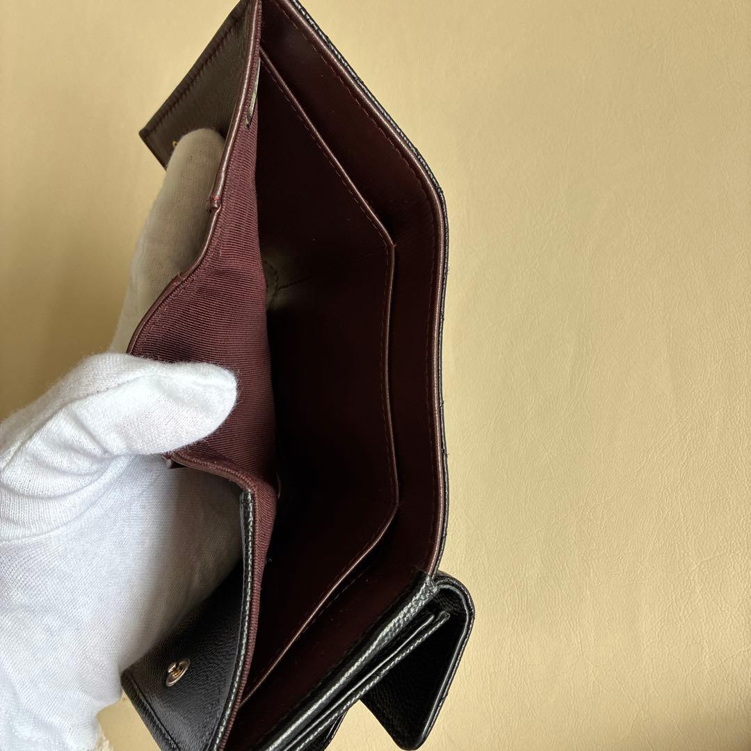 キッチン戦隊クックルン★CHANELシャネル三つ折り財布　キャビアスキン黒