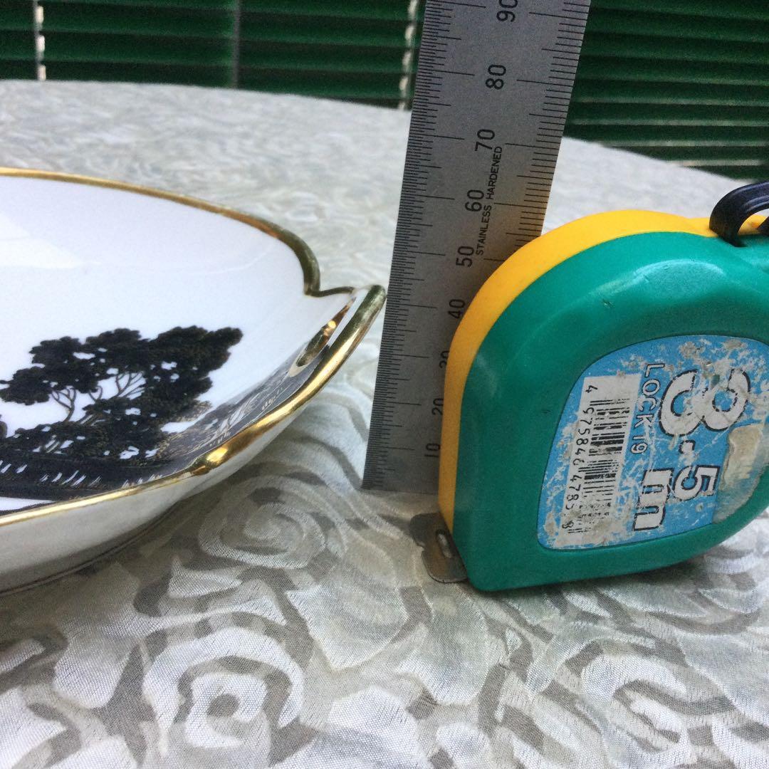 オールドノリタケ　風景画デザインの取手付き陶磁器皿