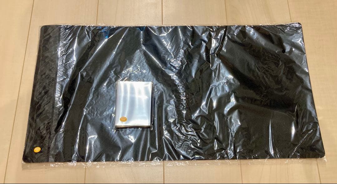 クリスタ これは命懸けのデュエルなのです プレイマット スリーブ セット