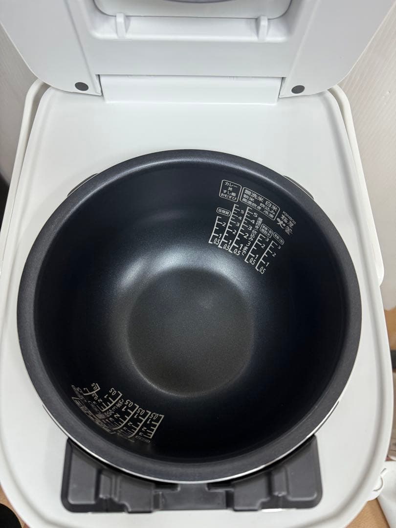 アイリスオーヤマ 圧力IHジャー炊飯器 RC-PDA50 5.5合2022年製