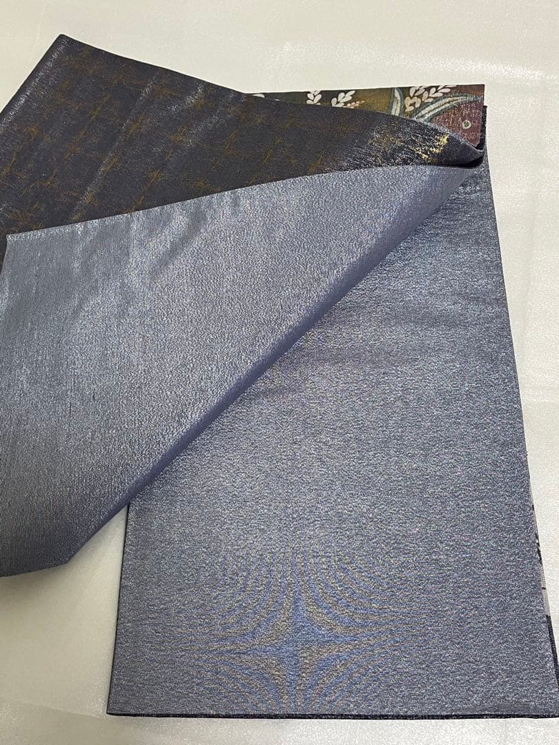 作家物 袋帯 辻が花 絞り 深紫×金彩 太鼓柄の上質な一本