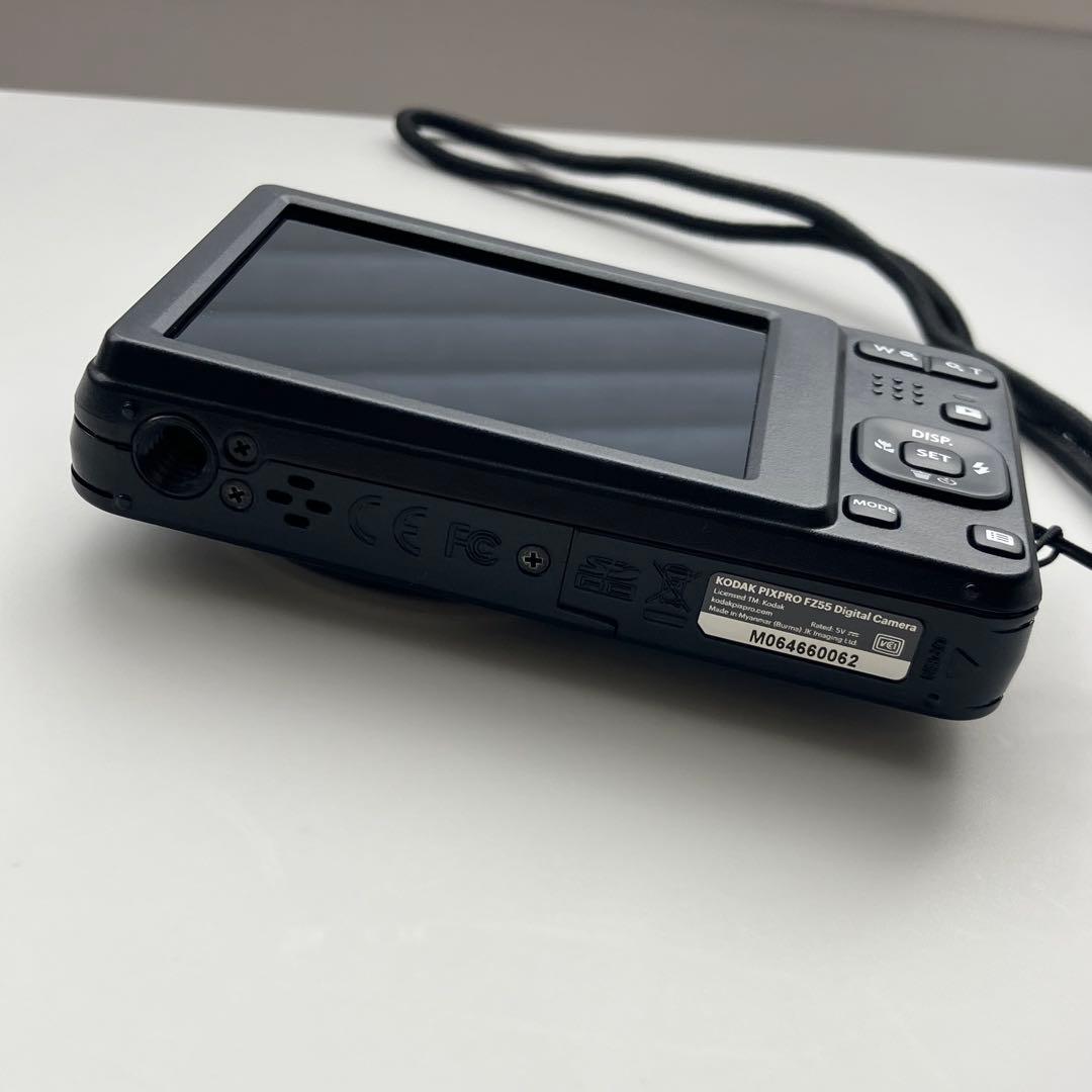 Kodak FZ55 フルHDコンパクトデジタルカメラ ブラック