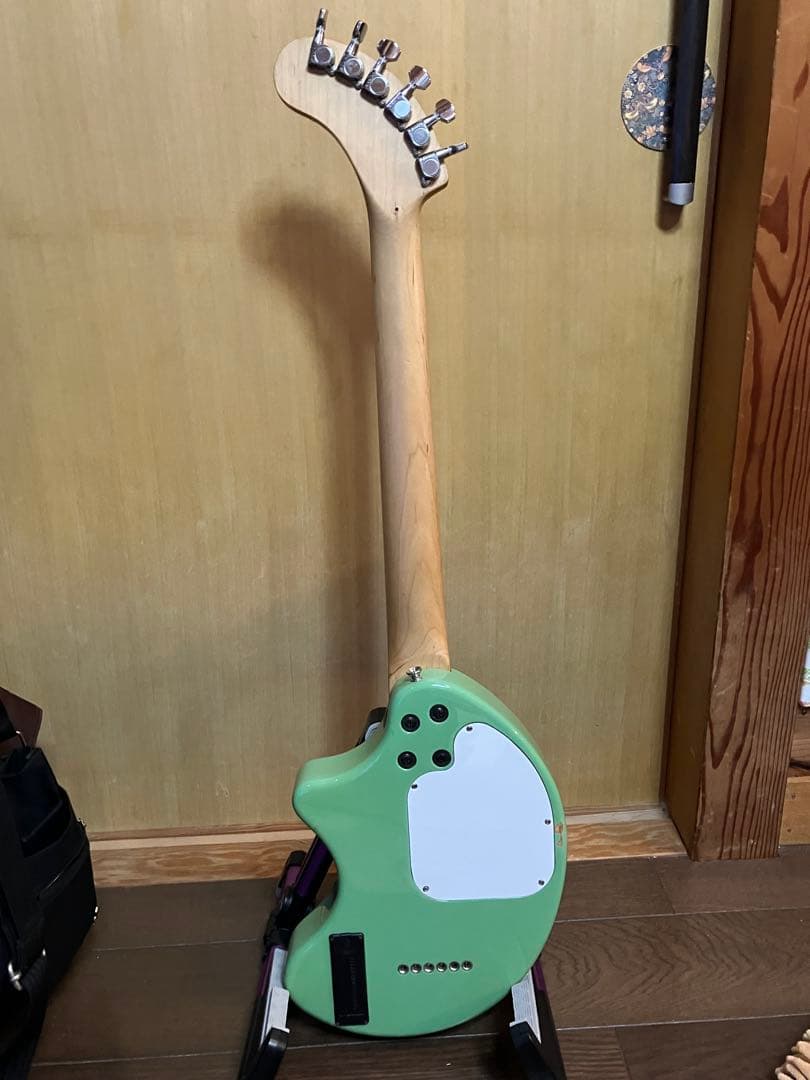 ミントグリーン エレキギター 6弦 22フレット