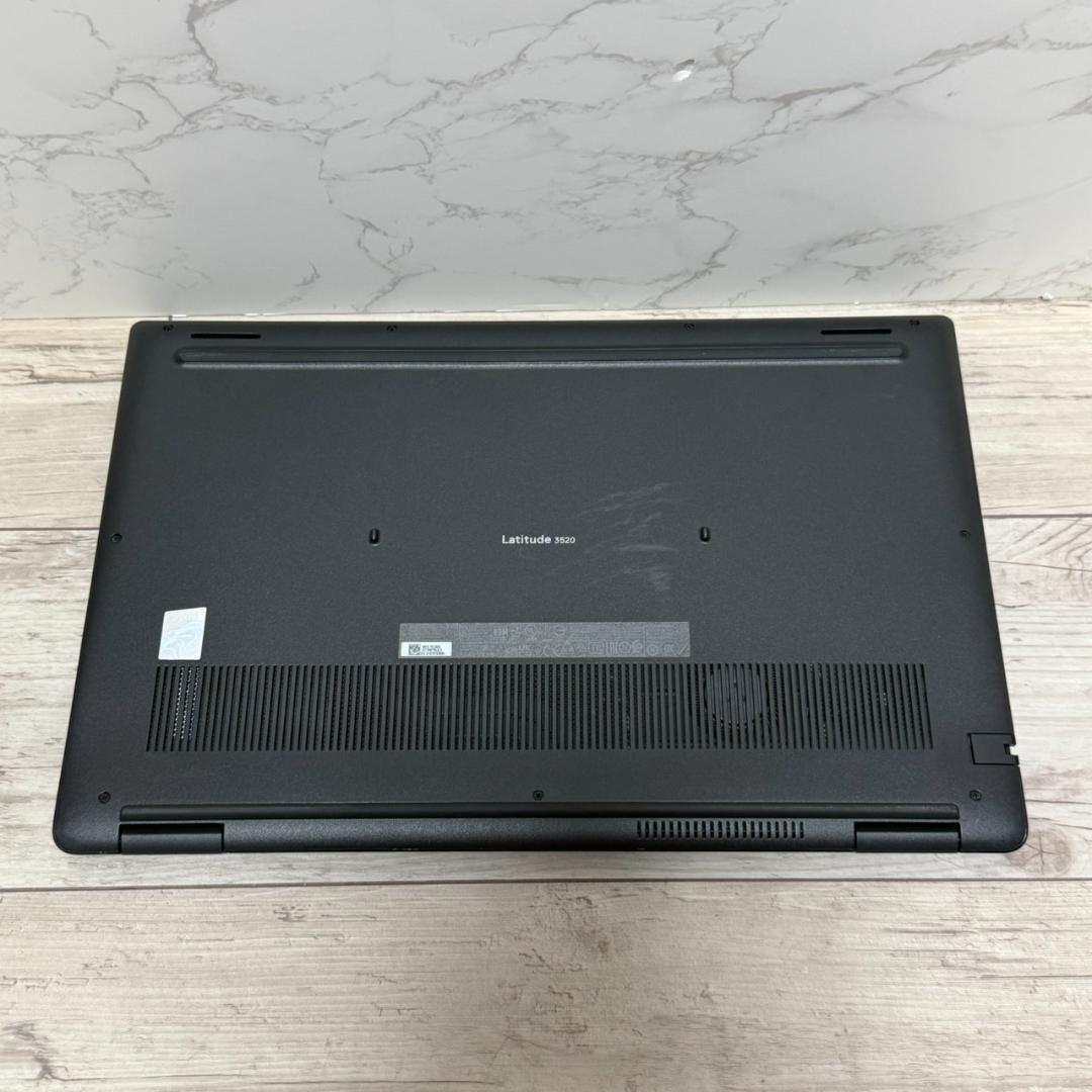 ☆第11世代 i5☆メモリ16GB テンキー付き 15.6インチ DELL