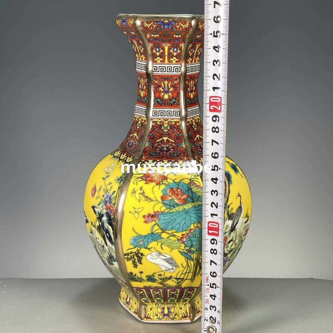 琺瑯黄色窓開け四季花鳥鶴六方花瓶 景徳鎮 陶磁器 装飾品 現代工芸品美術品 置物