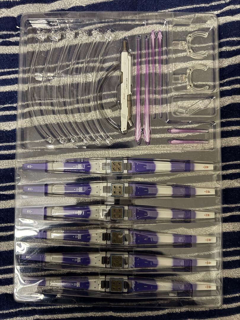 L BUILD Hi-νガンダム & ハイパーメガバズーカランチャー