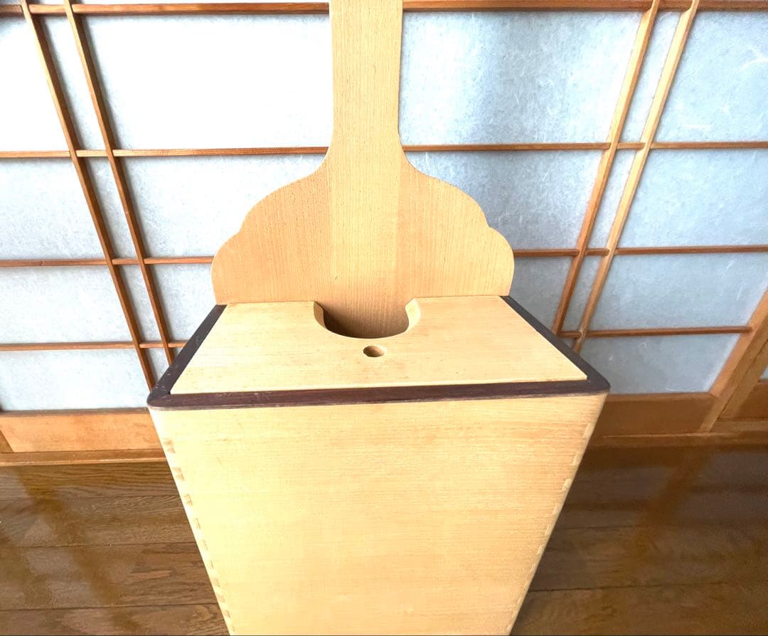 桐立箱(白木) 地唄三味線スタンド 引き出し付き