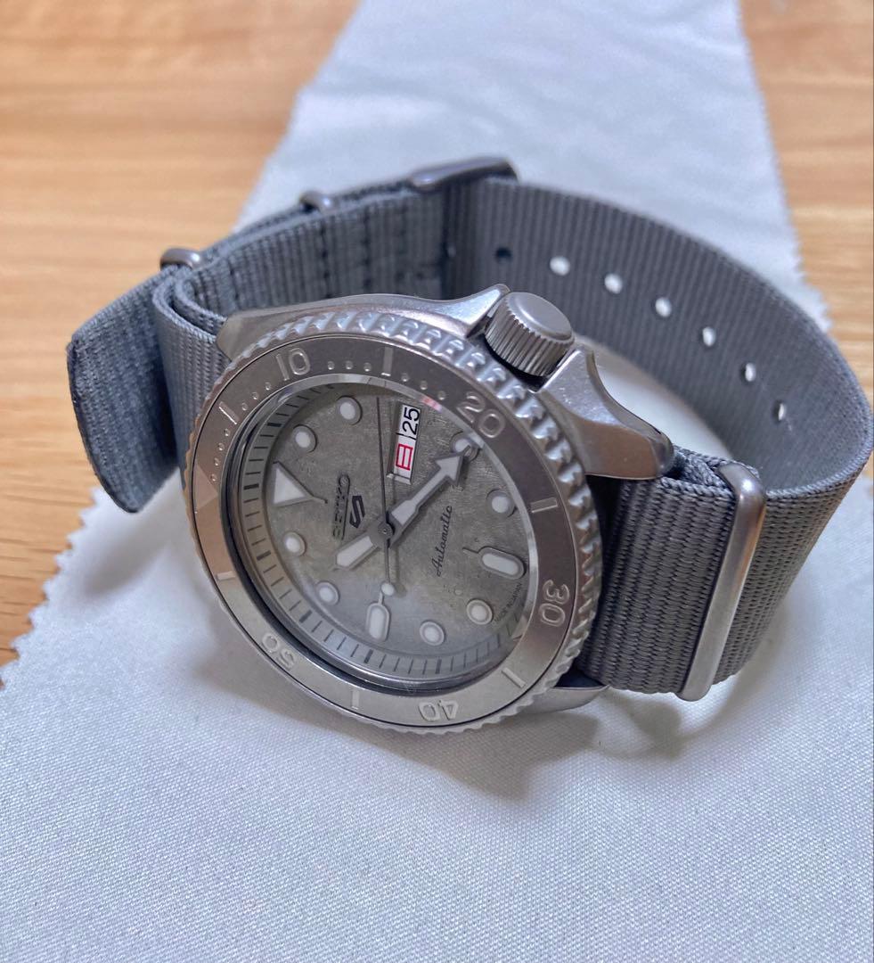 レア！美品！SEIKO 5 スポーツ セメントボーイ 自動巻き SBSA127