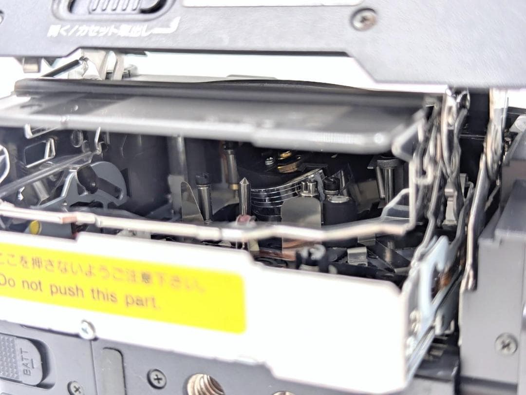 miniDVのダビングに！ SONY ビデオカメラ HDR-HC1