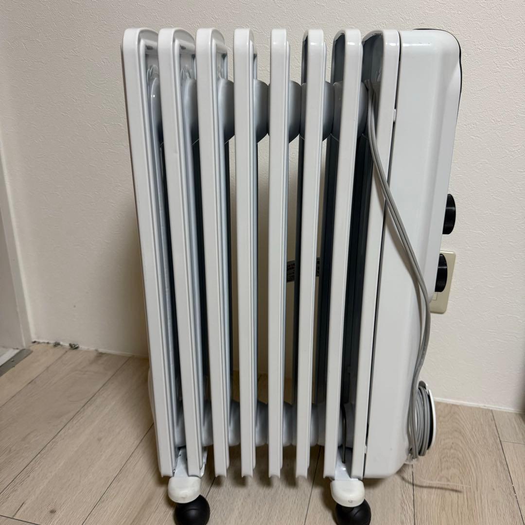 DeLonghi デロンギ　オイルヒーター RHJ35M0812-DG