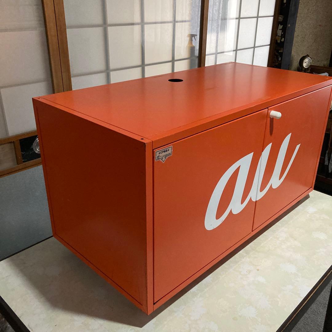 ポップ家具　店舗什器　非売品　au スチール棚