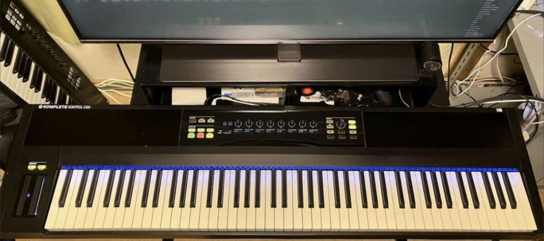 藤*木様 KOMPLETE KONTROL S88 mk1