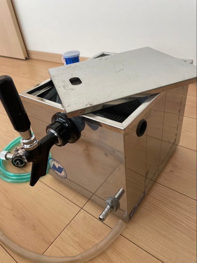 ニットク製　氷冷式　生ビールディスペンサー