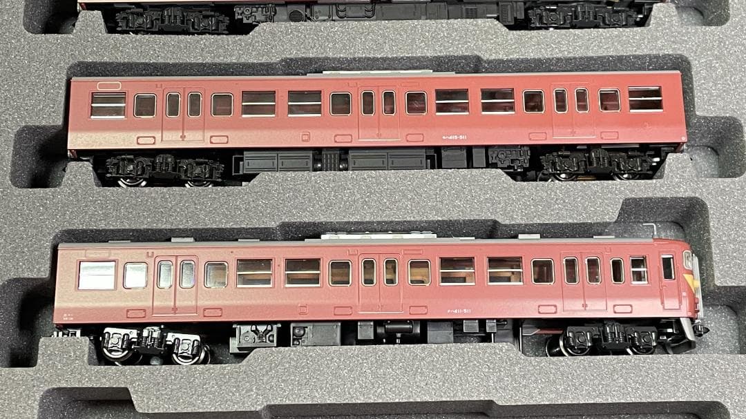 KATO ★ 415系500番台 (常磐線・国鉄標準色) 4両基本セット