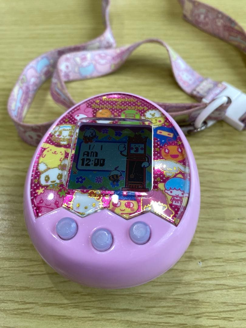 サンリオ たまごっちみくすMIX ピンク　トイザらス限定