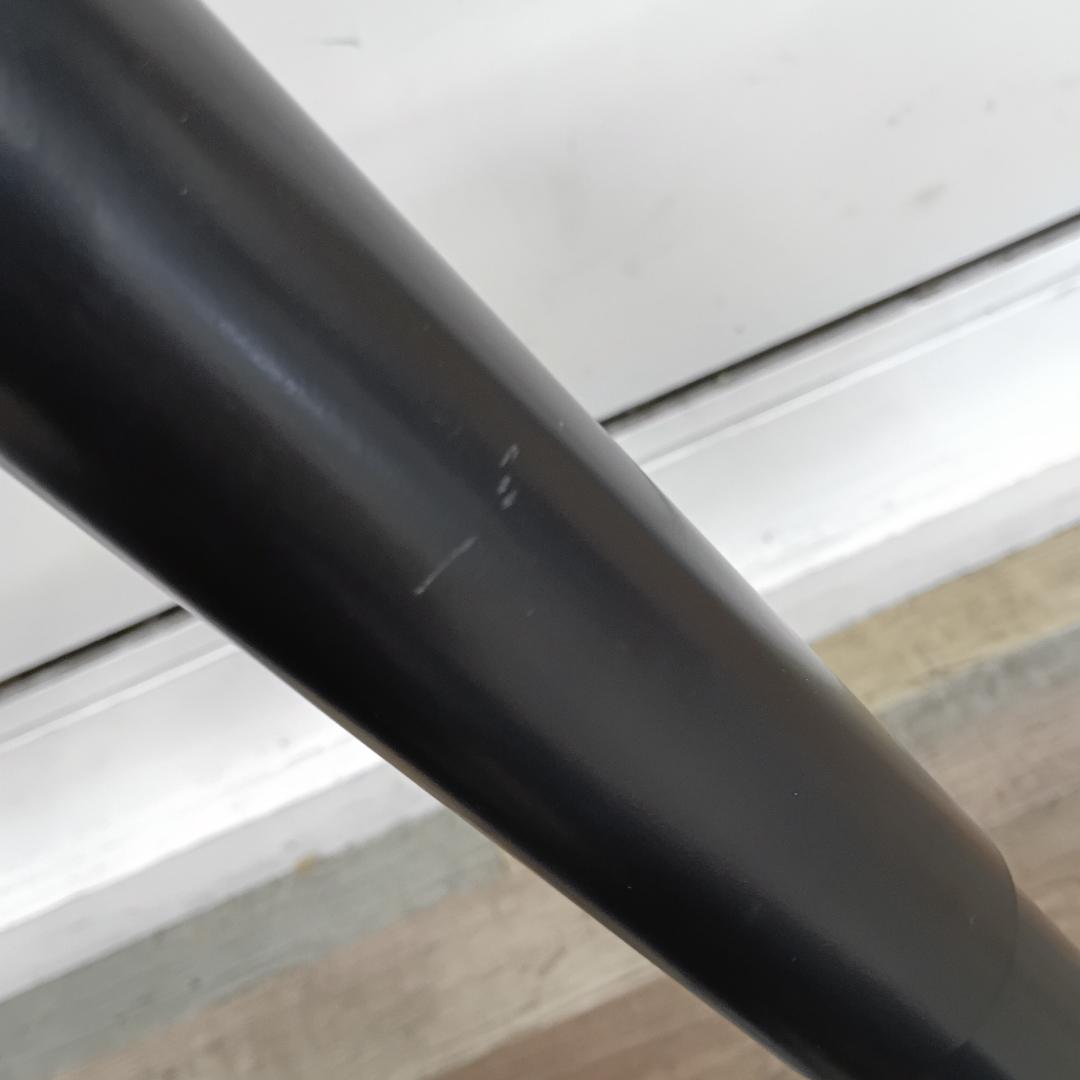 オカムラ　ピルエット　昇降　回転　スツール　スイング脚　グレー　ブラック脚