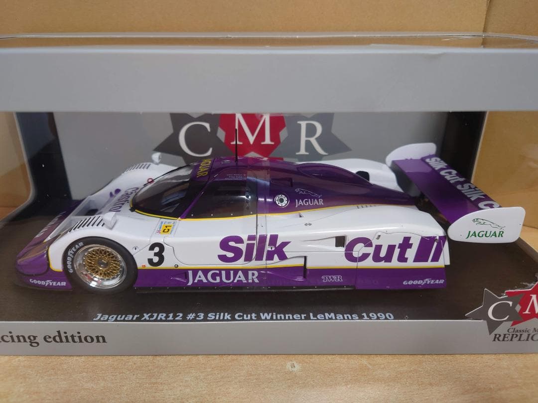 1/18 ジャガーXJR-12 #3 シルクカット ルマン1990優勝 CMR製