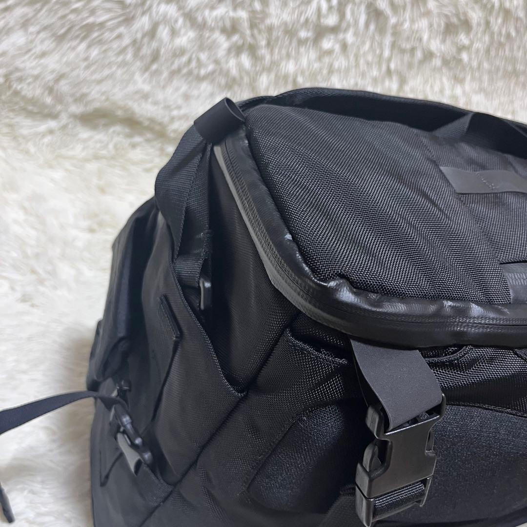 【美品】CODE OF BELL コードオブベル X-CASE クロスケース