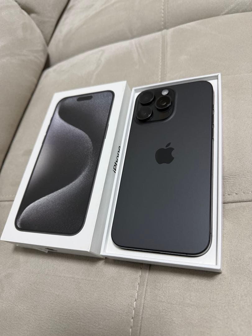 iPhone 15 Pro Max 256GB AppleCARE+ 加入済