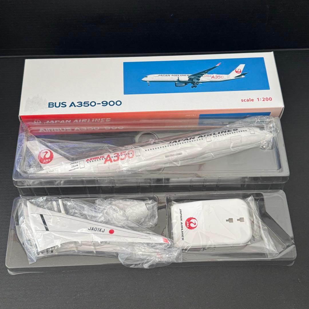 【極美品】AIRBUS A350-900 JA01XJ 1/200