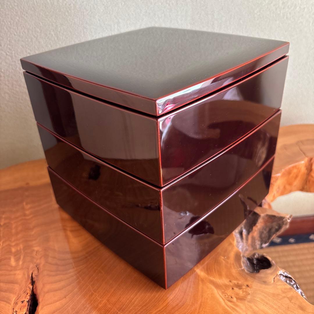 輪島塗 三段重 お重 共箱 桐箱