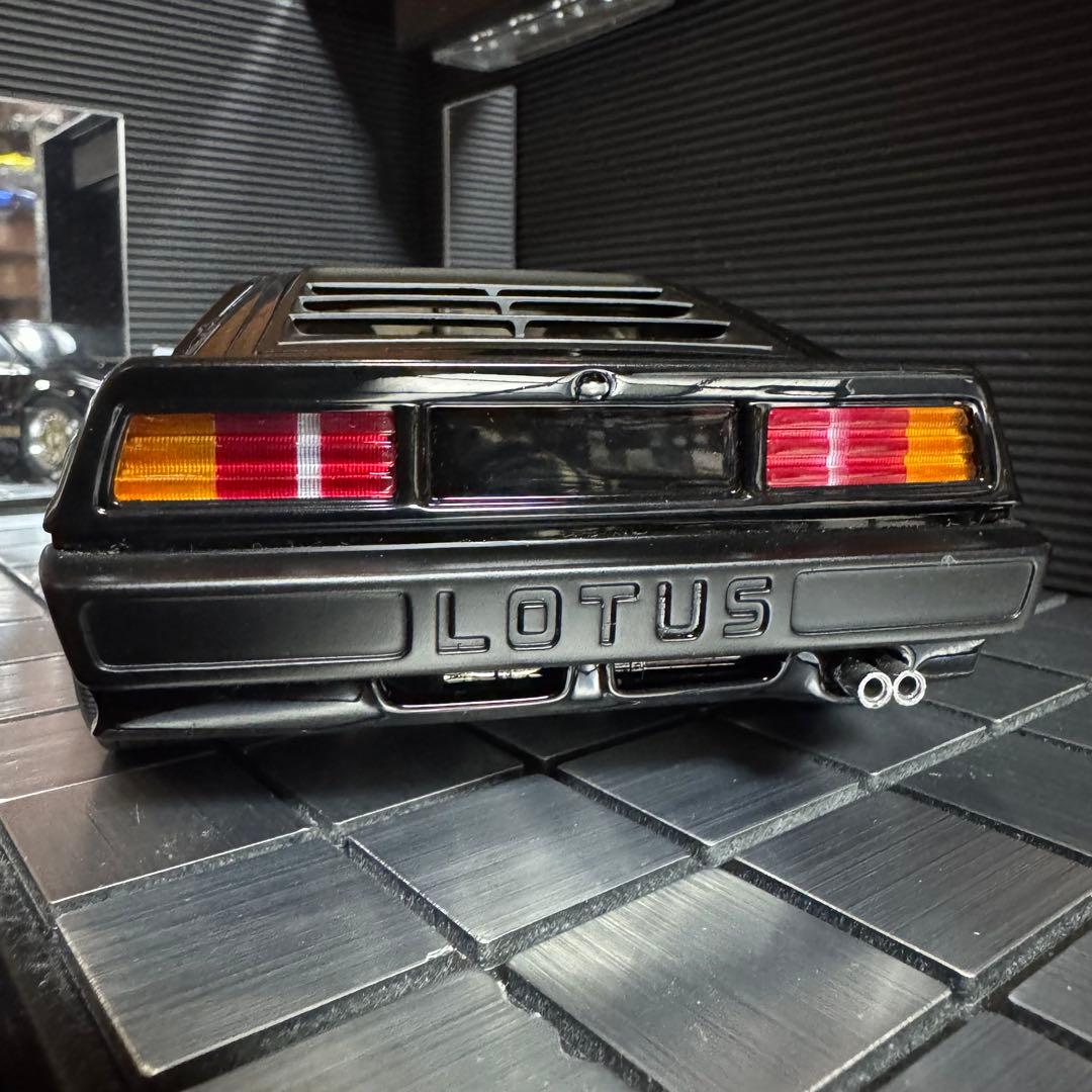 絶版未展示品 オートアート 1/18 ロータス エスプリ ターボ S2 ブラック