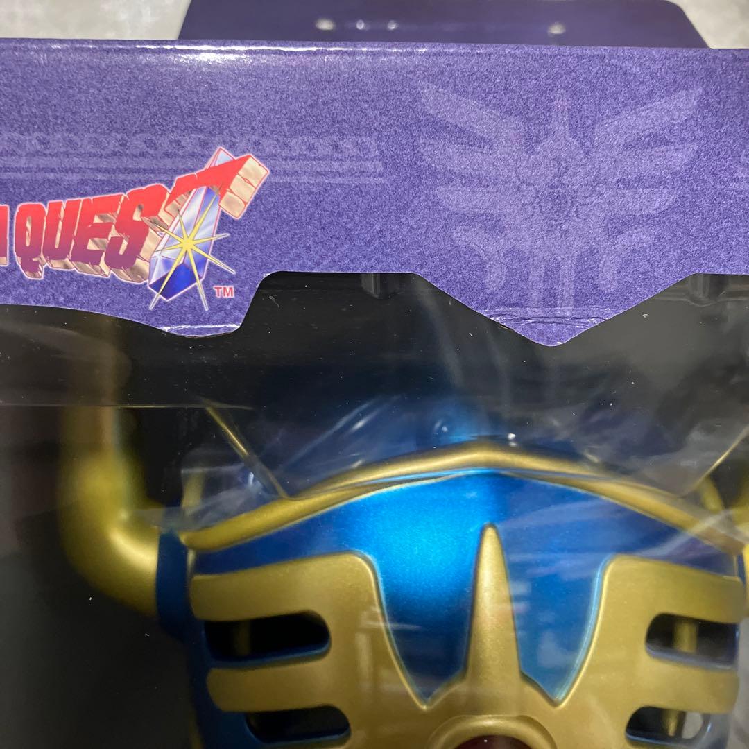ドラゴンクエスト　ふくびき所　さいご賞　ロトの兜スペシャルメタリックブルー
