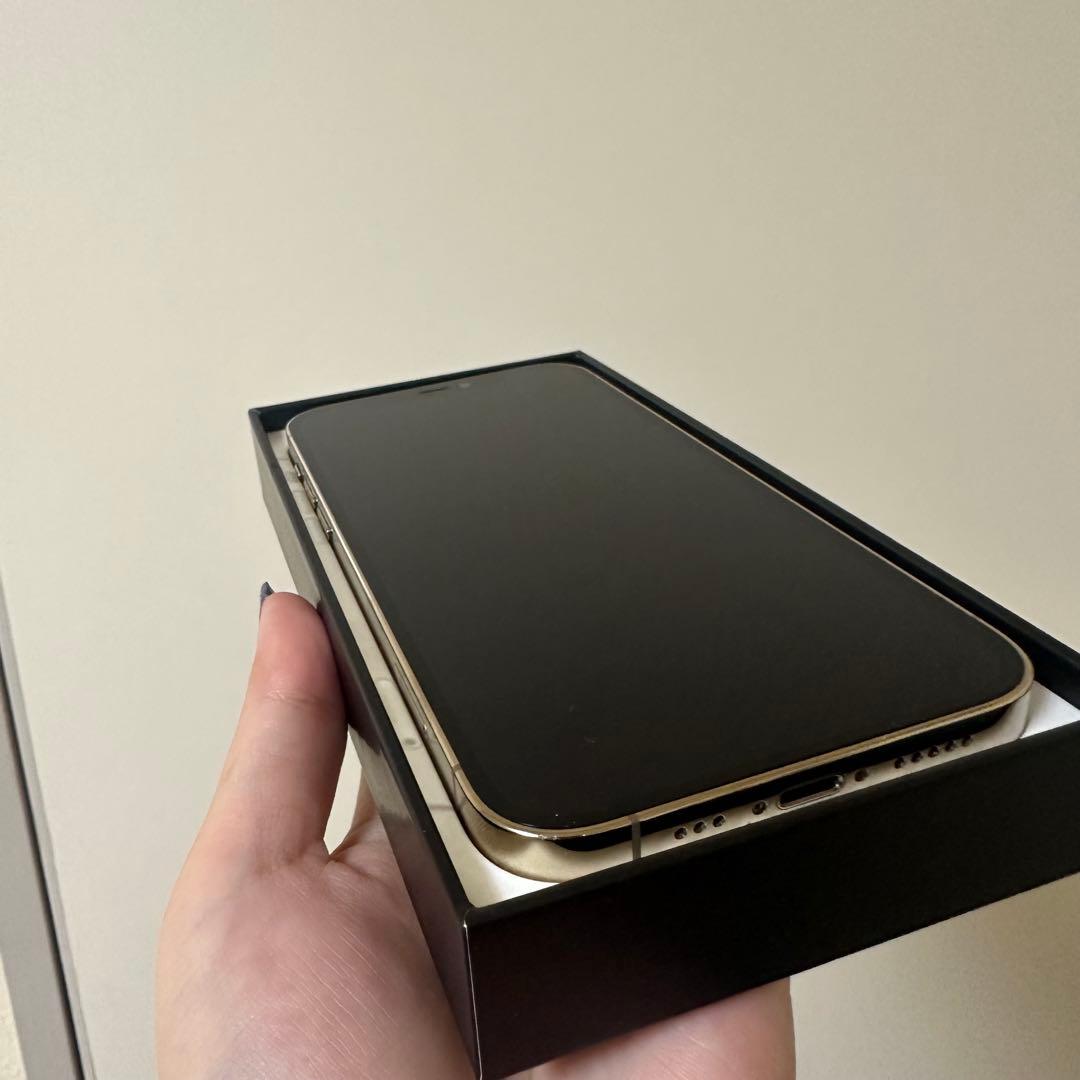【美品】Apple iPhone 12Pro ゴールド SIMフリー 256GB