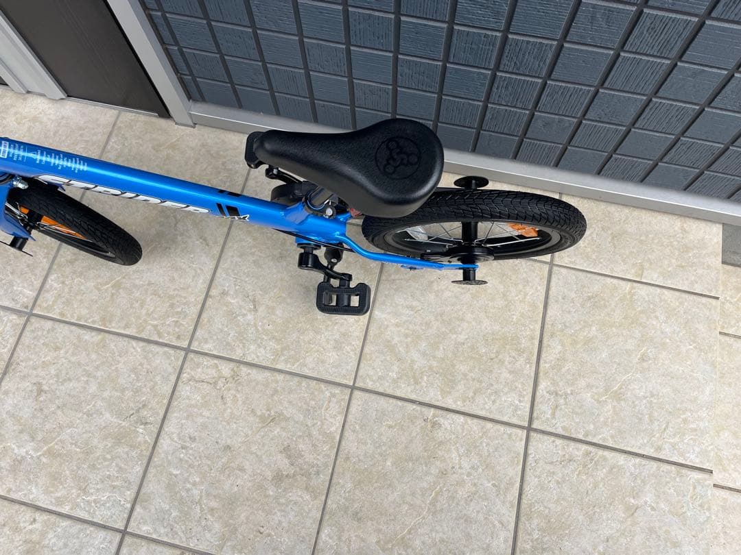STRIDER ストライダー　14× ブルー　ペダル、スタンド付き
