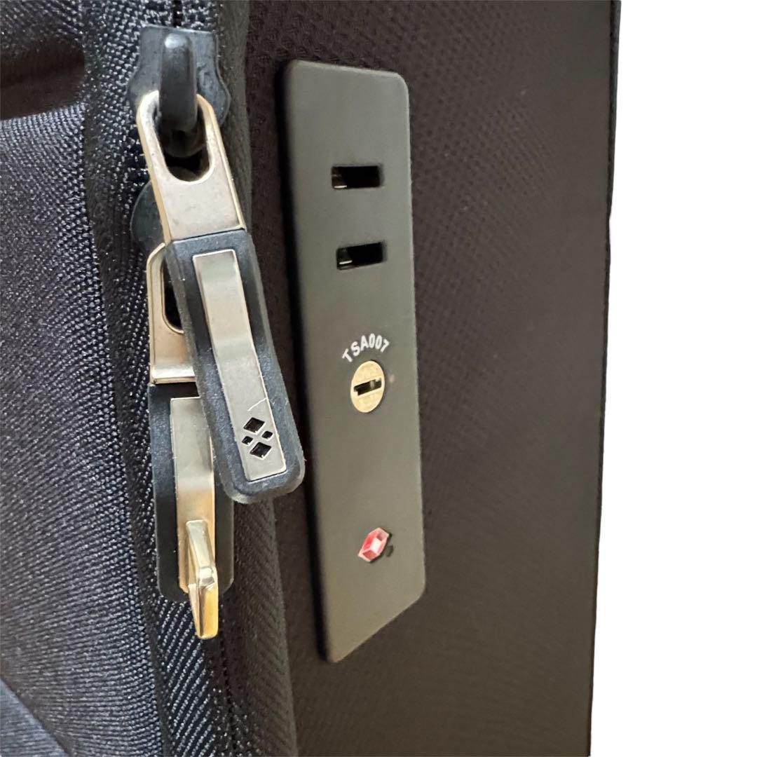 多機能スーツケースKABUTO サイズ変更可能！レインカバー付