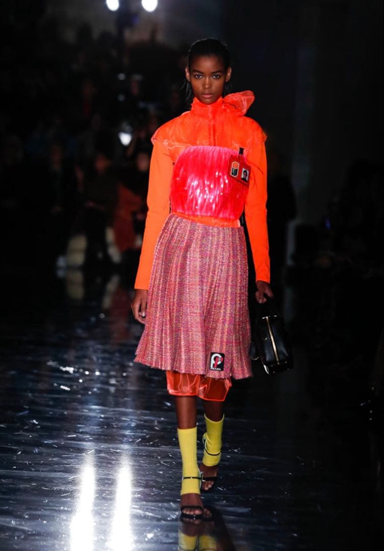 【新品未使用】PRADA ツイードプリーツスカート