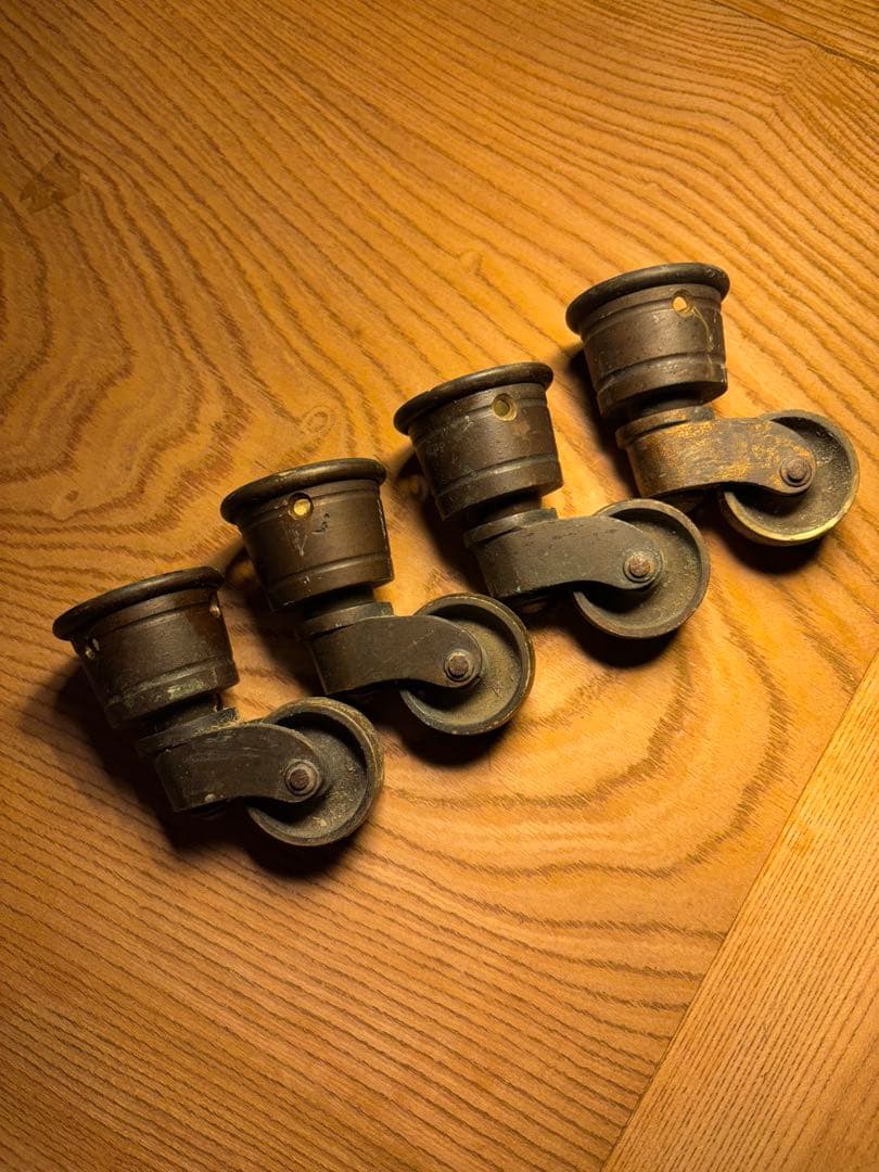 T-Rex　英国アンティークダイニングテーブル