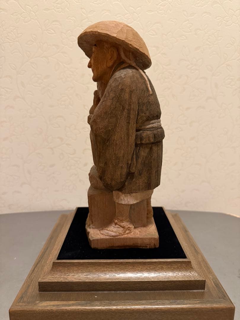 彫刻界の巨匠　熊谷幸太郎　良寛さんの雨宿り