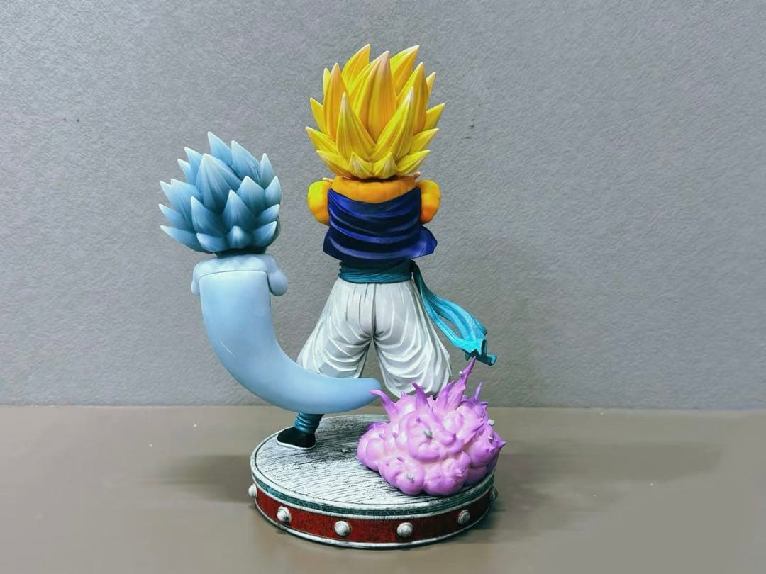 ドラゴンボール　ゴテンクス　フィギュア約30cm