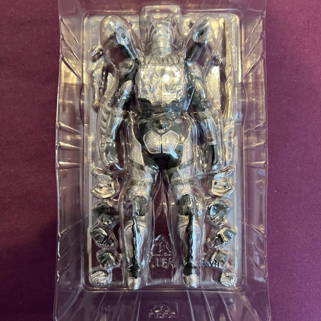 shフィギュアーツ 仮面ライダーシャドウムーン