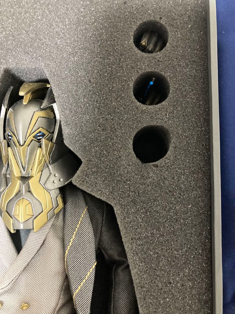 GOD COMPLEX ZEUS ゼウス フィギュア