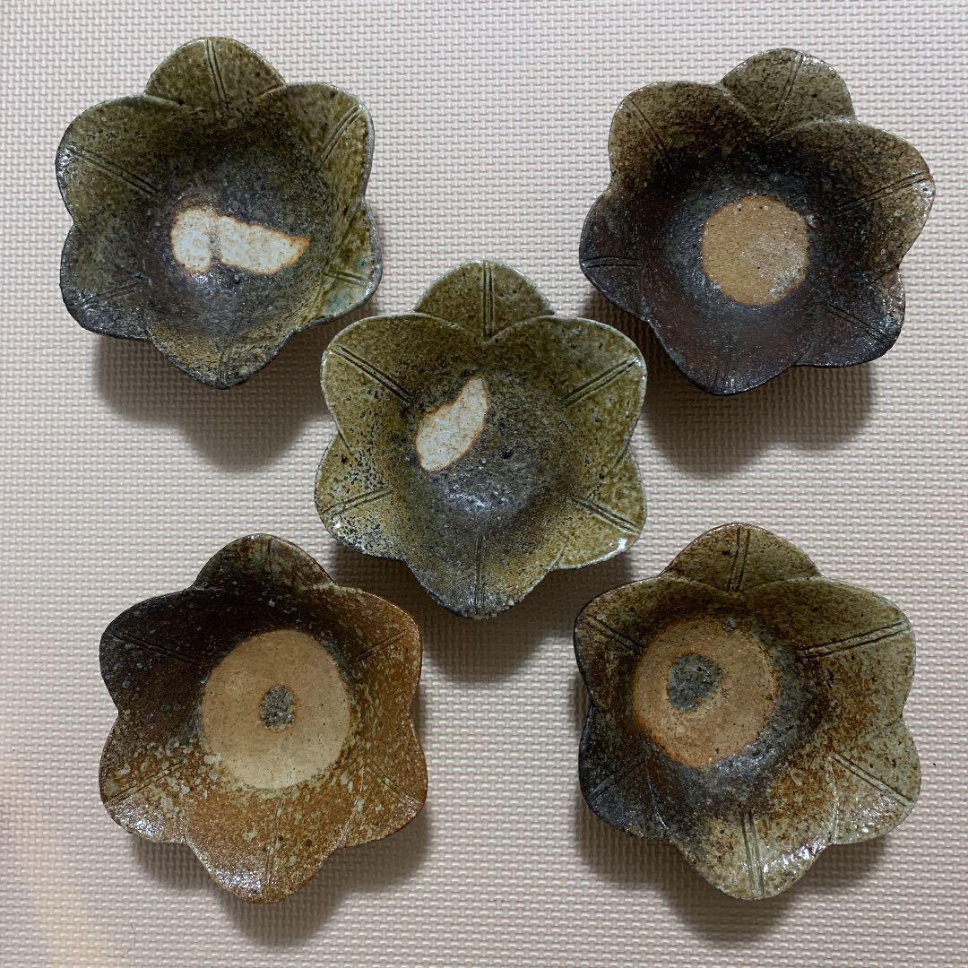 値下げ！！　信楽焼　百合向付