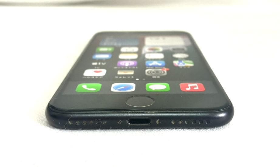 美品 Apple iPhoneSE 第2世代 256GB バッテリ残量80%