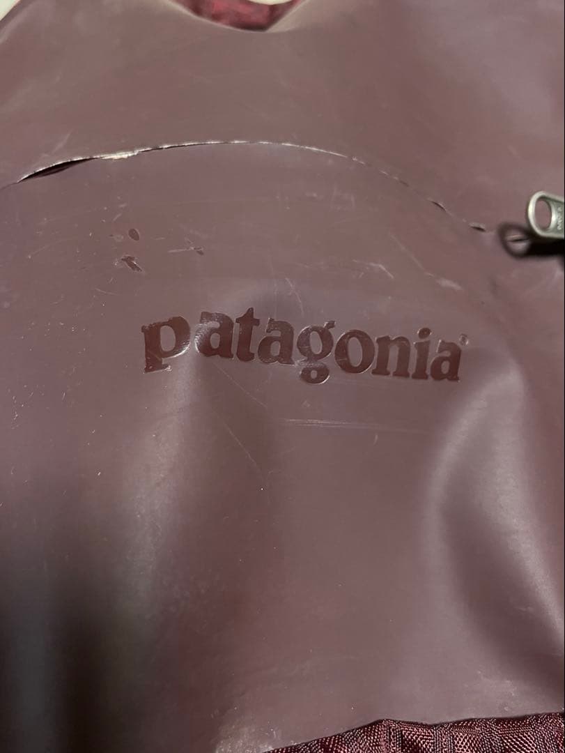 廃盤　パタゴニア　キャリーケース　ボルドー