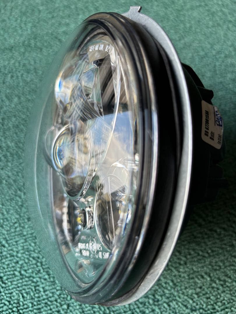 H.D純正LEDヘッドライト