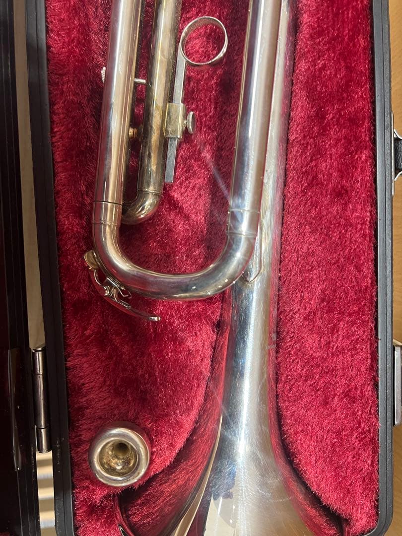 トランペット　YAMAHA YTR1335 シルバー　銀