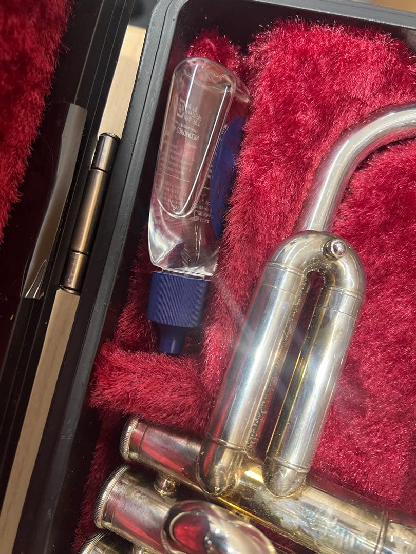 トランペット　YAMAHA YTR1335 シルバー　銀