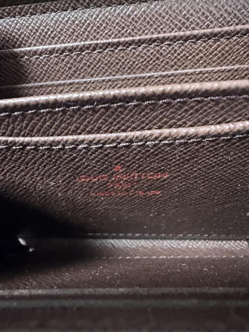 ルイヴィトン　ジッピー・ パース