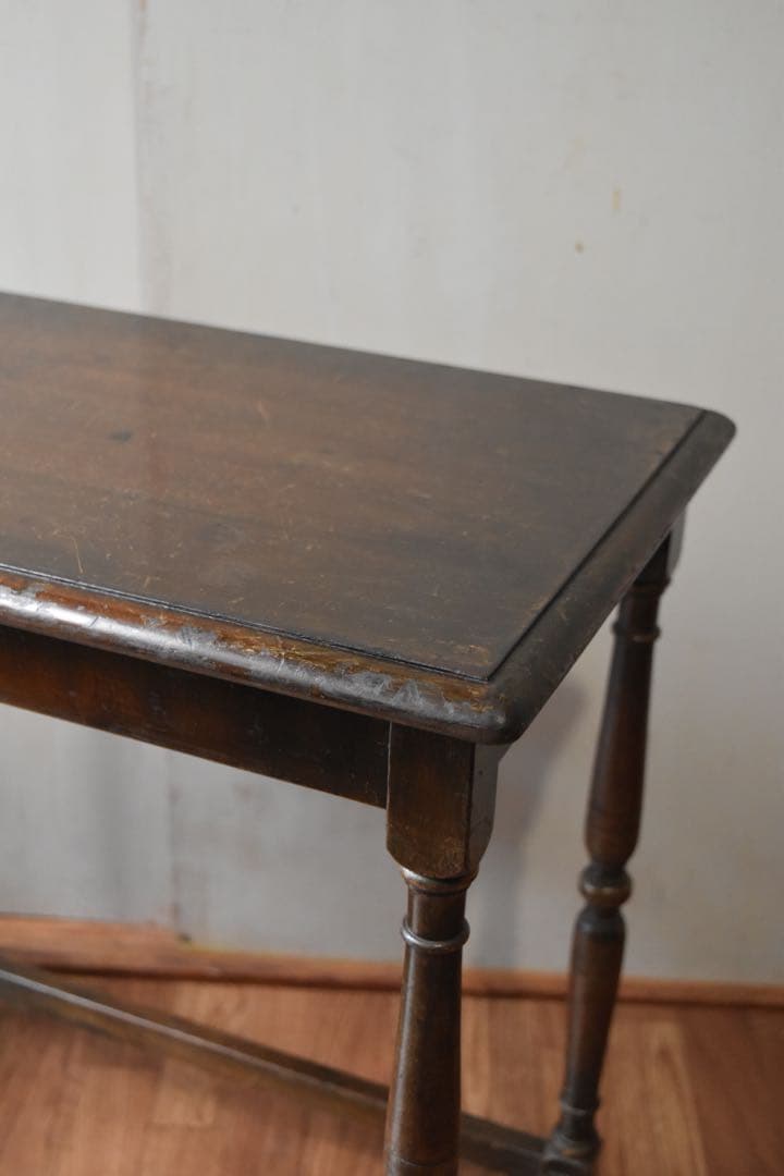 room7 UK ネストテーブル