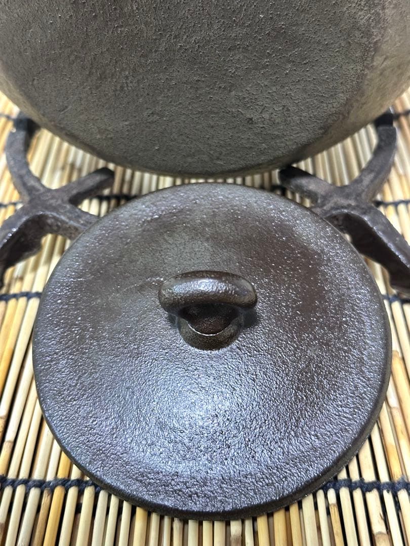 未使用品　南部宝星堂造　１３型　糸目肌　南部鉄瓶　NE様　売約済み