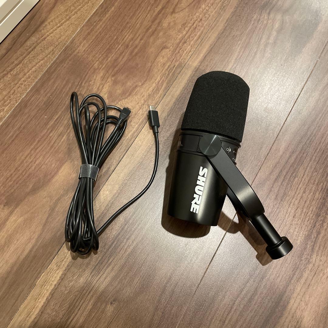 SHURE マイク　mv7